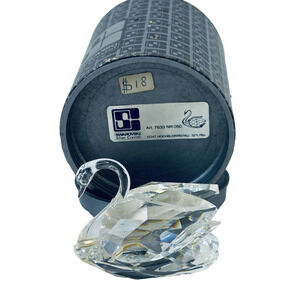 Swarovski Crystal Swan figurine 7633 NR 050, Original Box Vintage RARE